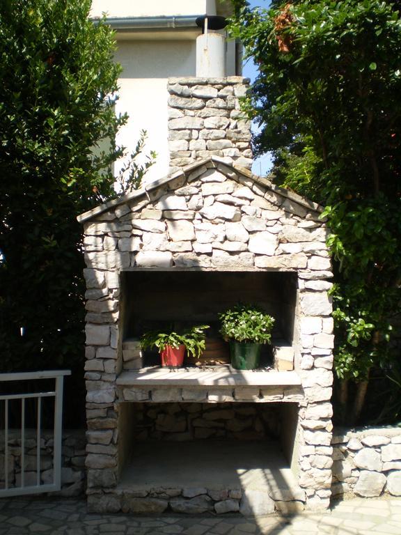 Apartment Pavica Novi Vinodolski Exteriör bild