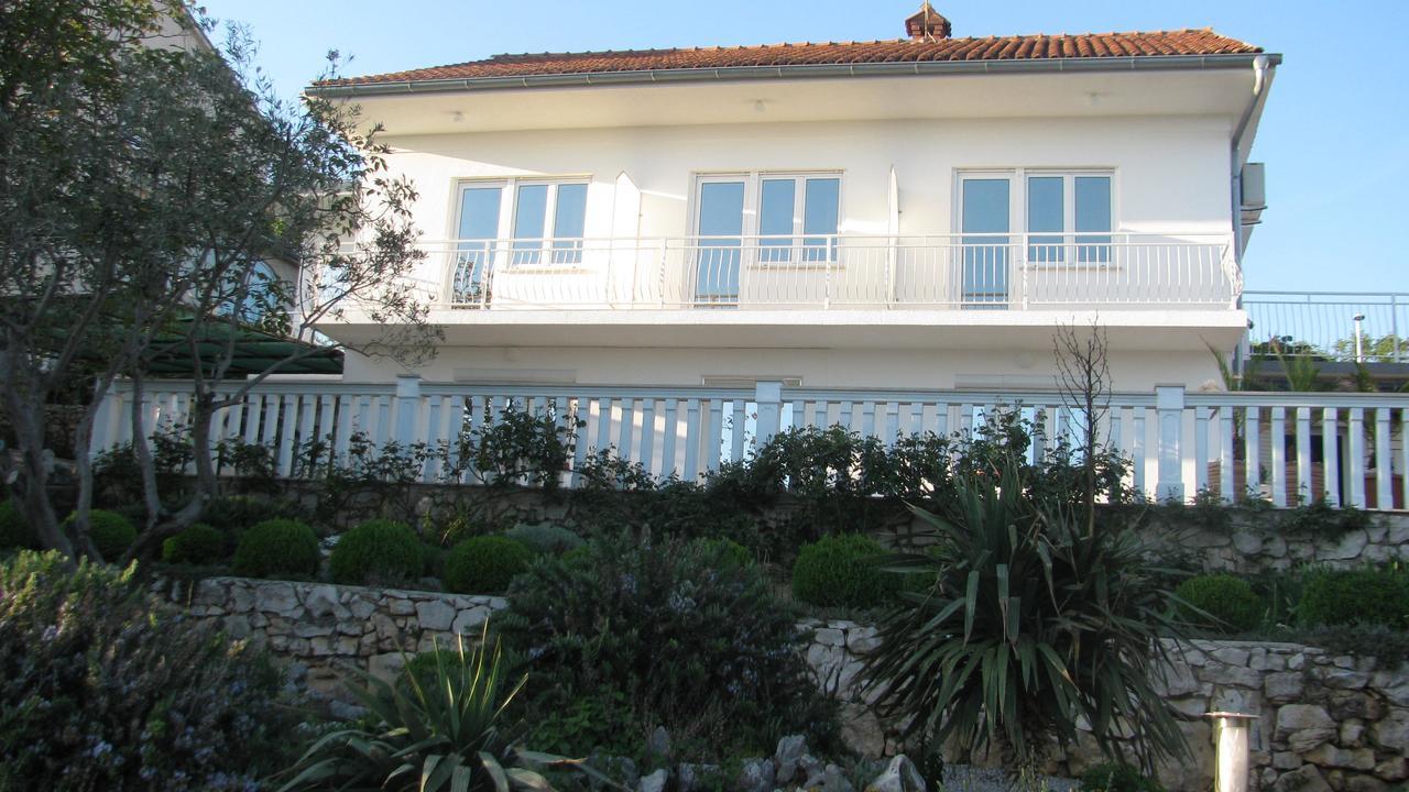 Apartment Pavica Novi Vinodolski Exteriör bild