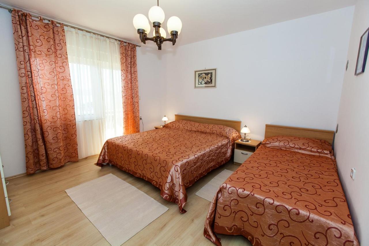 Apartment Pavica Novi Vinodolski Exteriör bild